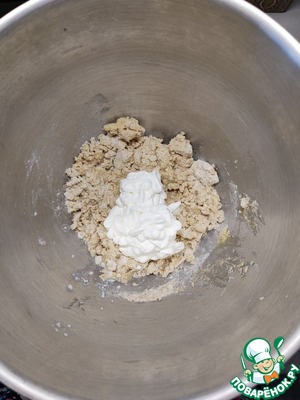 Галета с грибами и сыром