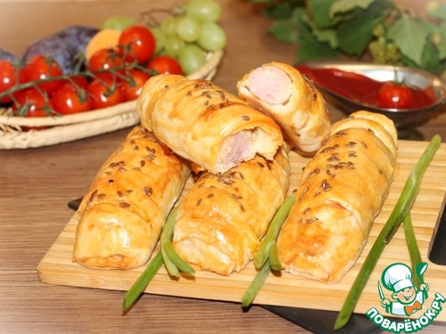 Сосиски из индейки с сыром Сосиски из индейки с сыром