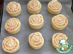 Булочки с ветчиной и сыром