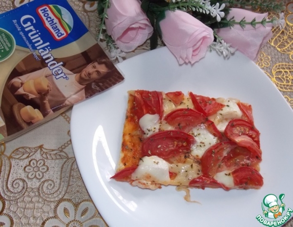 Пицца с сыром и болгарским перцем