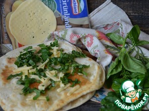 Лепёшки с сыром и зеленью