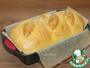 Пряный хлеб с луком и чесноком