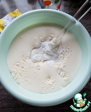 Бисквитный рулет с сытной начинкой