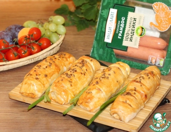 Сосиски из индейки с сыром Сосиски из индейки с сыром