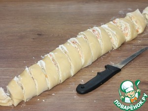 Пирог с творожным сыром и персиками