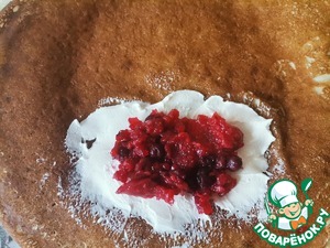 Десертные блинчики с творожно-ягодной начинкой Десертные блинчики с творожно-ягодной начинкой