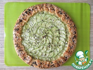 Деревенский пирог с кабачками и рикоттой Деревенский пирог с кабачками и рикоттой
