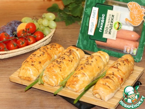 Сосиски из индейки с сыром Сосиски из индейки с сыром