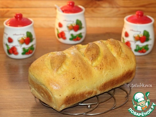 Пряный хлеб с луком и чесноком