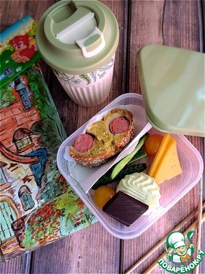 Кабачковый заливной пирог с сосисками