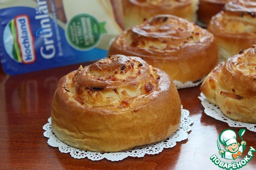 Булочки с ветчиной и сыром