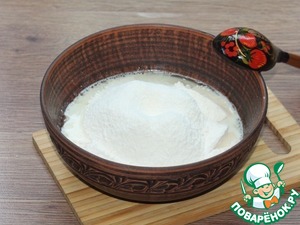 Пирожки с мясной и сырной начинкой