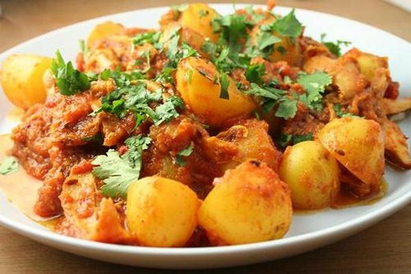 Жаркое с овощами и курицей по-домашнему Жаркое с овощами и курицей по-домашнему