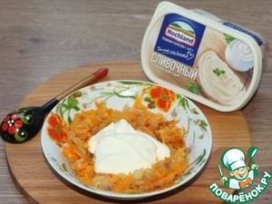 Пирожки с мясной и сырной начинкой