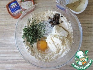 Сконы с плавленым сыром и грибами