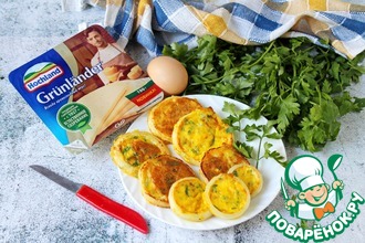 Пирожки с мясной и сырной начинкой