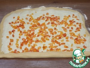 Пирог с творожным сыром и персиками