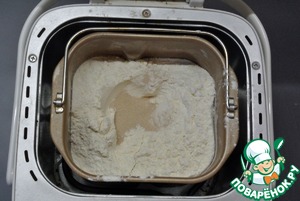 Домашний хлеб с ветчиной и сыром