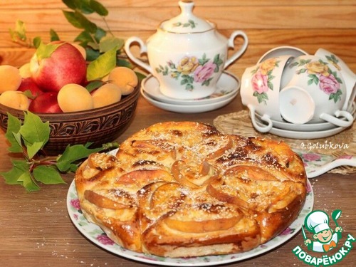 Пирог с творожным сыром и персиками