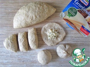 Погача с сыром и мятой Погача с сыром и мятой