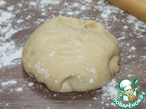 Пирог с творожным сыром и персиками