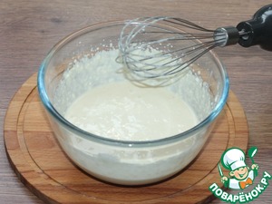 Пирог с творожным сыром и персиками