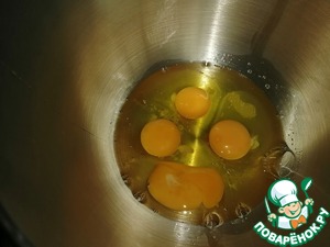 Абрикосовый рулет