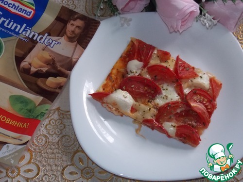 Пицца с сыром и болгарским перцем