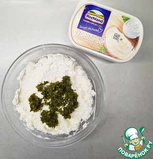 Рулетики из лаваша с плавленым сыром и перцем