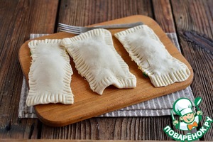 Ленивые слоеные пирожки на сковороде Ленивые слоеные пирожки на сковороде