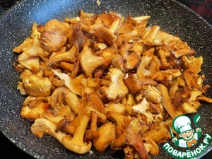 Брускетта с лисичками