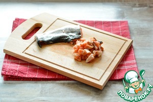 Булочка с лососем и сыром