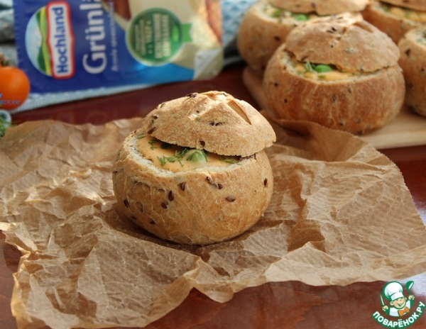 Булочки с сырным соусом