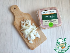 Буженина под сырно-грибным соусом Буженина под сырно-грибным соусом