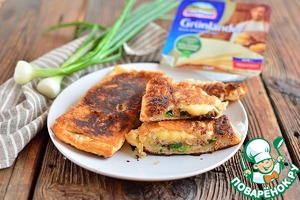 Ленивые слоеные пирожки на сковороде Ленивые слоеные пирожки на сковороде