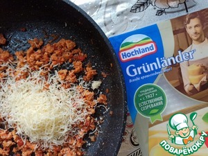 Цветы кабачков, фаршированные фаршем и сыром Цветы кабачков, фаршированные фаршем и сыром