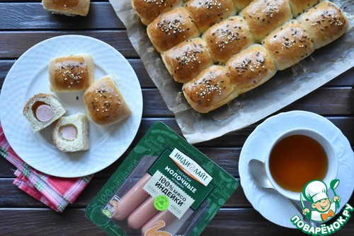 Отрывной пирог с сосисками