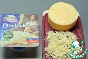 Вафельные трубочки с креветками и сыром