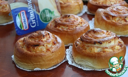 Булочки с ветчиной и сыром