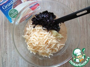 Свекольные лепешки с сыром и базиликом