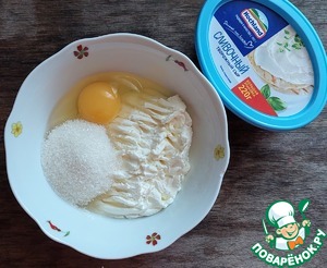 Шоколадно-творожные кексы с миндальными лепестками