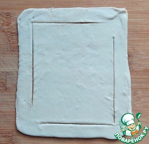 Слойки с персиками и мятным кремом Слойки с персиками и мятным кремом