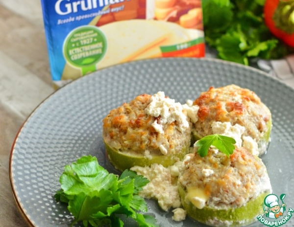 Фаршированные кабачки, запеченные в молоке