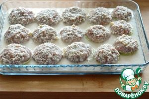 Фаршированные кабачки, запеченные в молоке