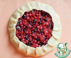 Галета с творожным сыром и смородиной Галета с творожным сыром и смородиной