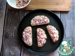 Горячие бутерброды с ветчиной и сыром