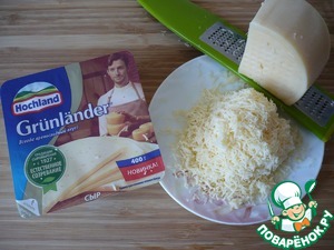 Яичный рулет с сыром и сосиской Яичный рулет с сыром и сосиской