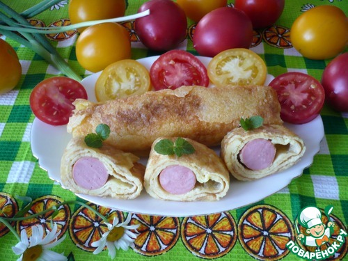 Яичный рулет с сыром и сосиской Яичный рулет с сыром и сосиской