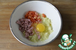 Кабачковая лжепицца с сырно-чесночным соусом