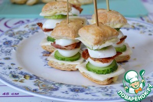 Канапе с перепелиными яйцами Канапе с перепелиными яйцами